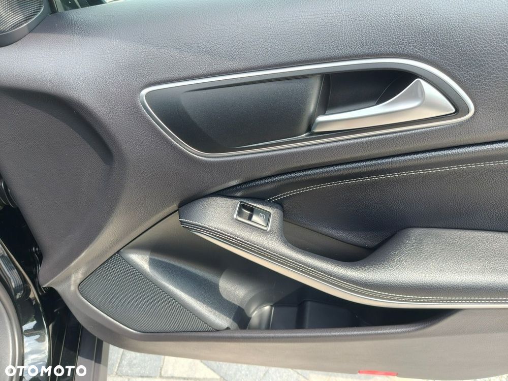 Mercedes-Benz GLA 180 (CDI) d Style - 23