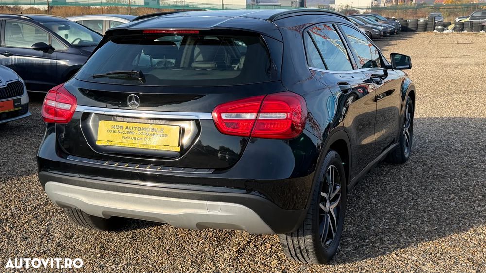 Mercedes-Benz GLA 180 (CDI) d Urban - 8