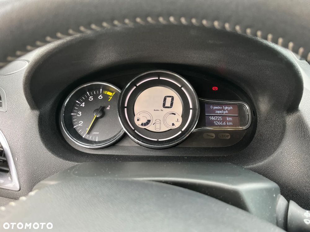 Renault Megane 1.4 16V TCE Privilege - 8