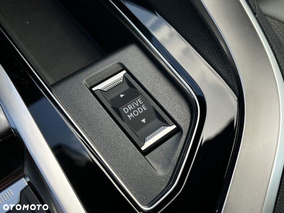 Peugeot 5008 - 26