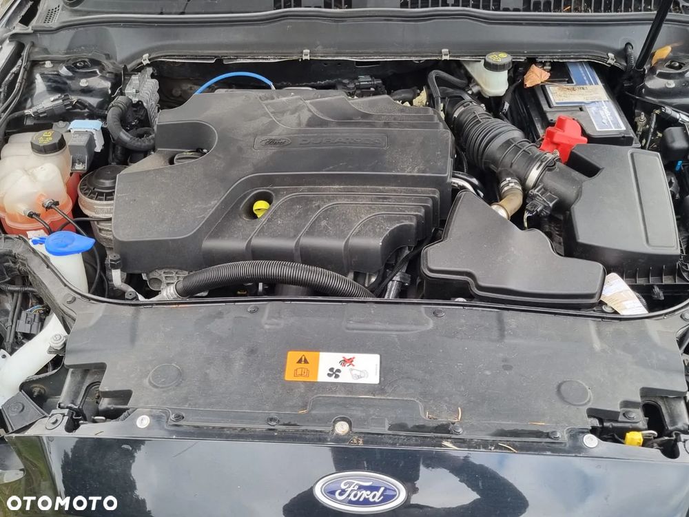 Ford Mondeo Turnier 2.0 TDCi Start-Stopp PowerShift-Aut Titanium - 16