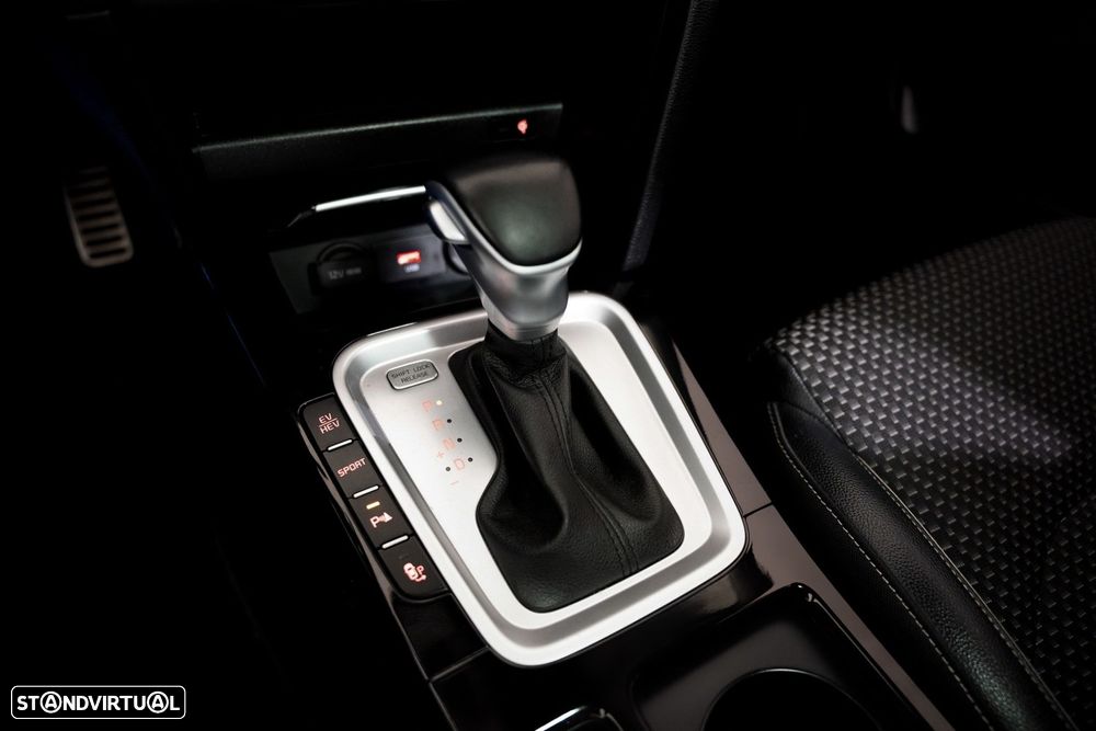 Kia XCeed 1.6 GDi PHEV Drive - 8