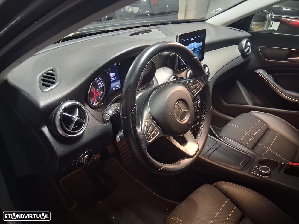 Mercedes-Benz GLA 180 CDI Urban Aut. - 6