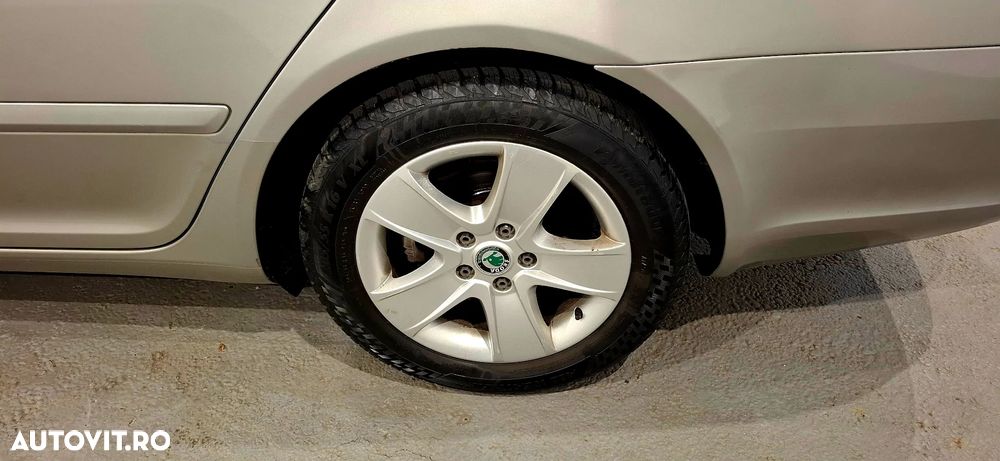 Skoda Octavia 1.6 TDI DPF Ambition - 11