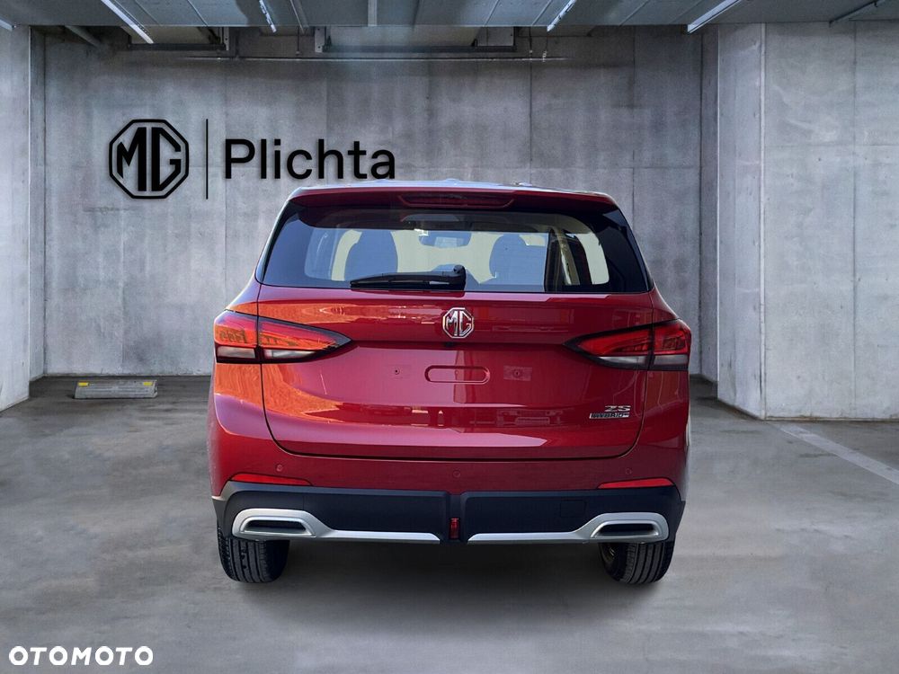 MG ZS Hybrid+ - 6