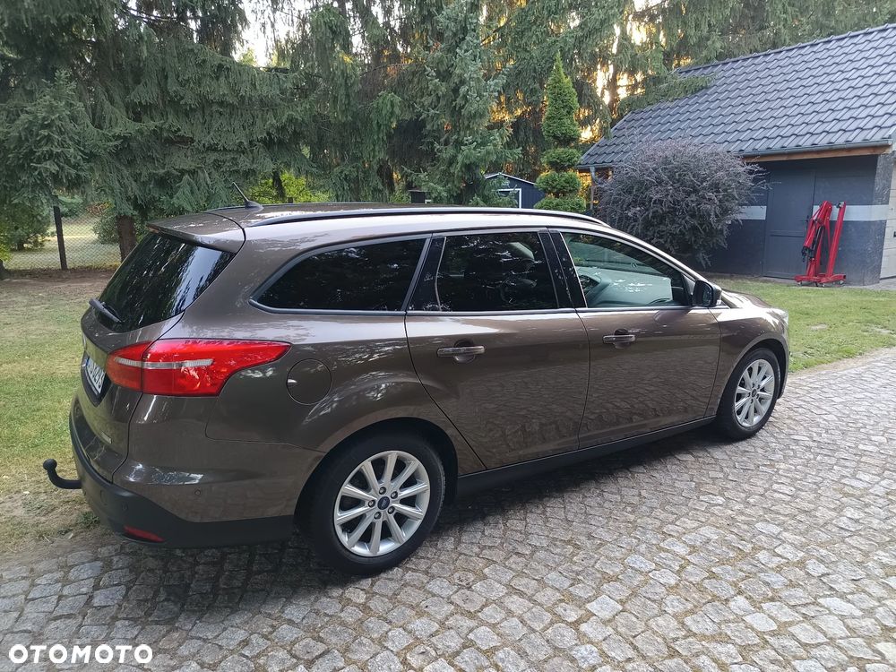 Ford Focus 1.0 EcoBoost STart-Stopp-System TITANIUM - 24