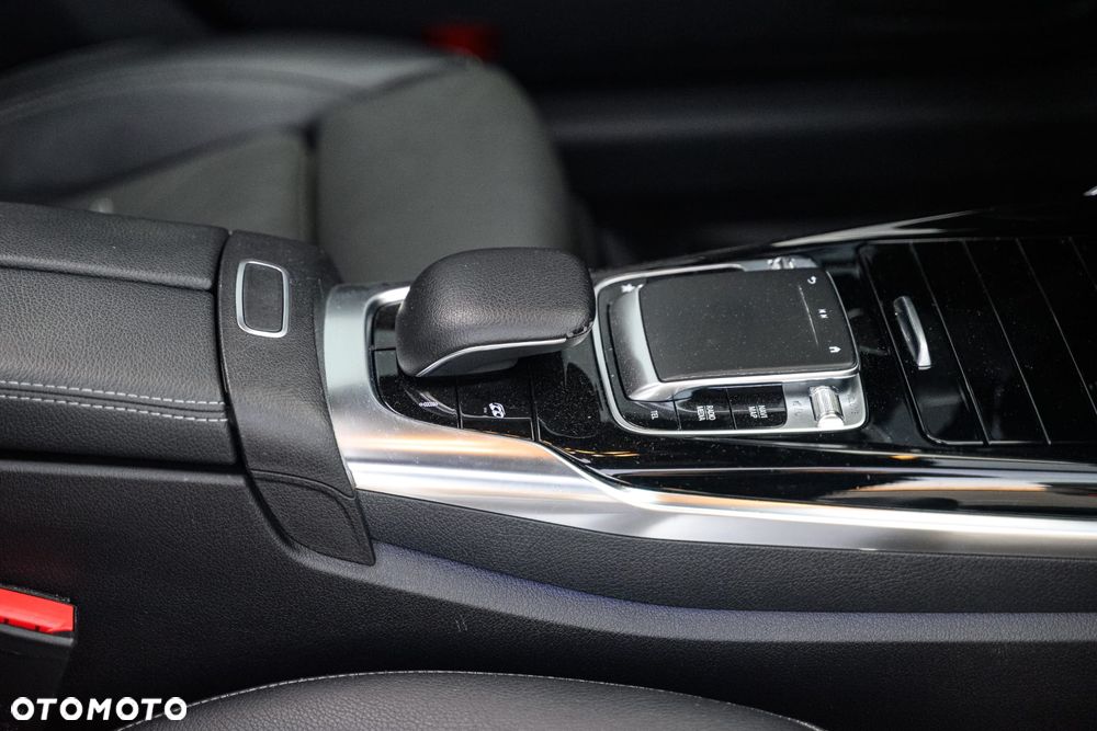 Mercedes-Benz CLA - 20