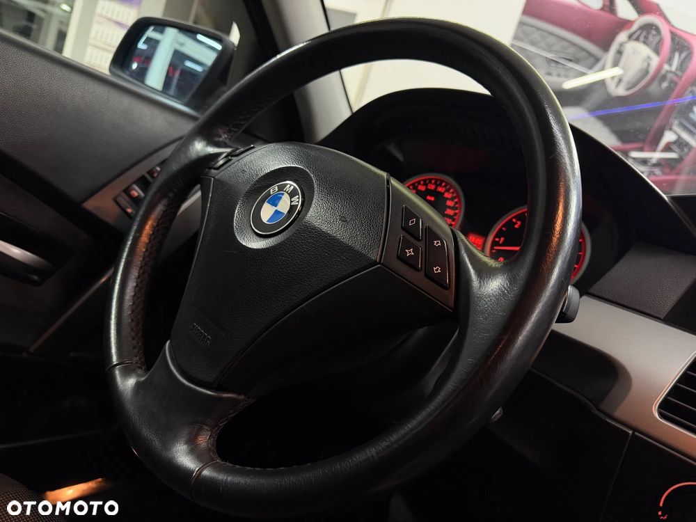 BMW Seria 5 - 18