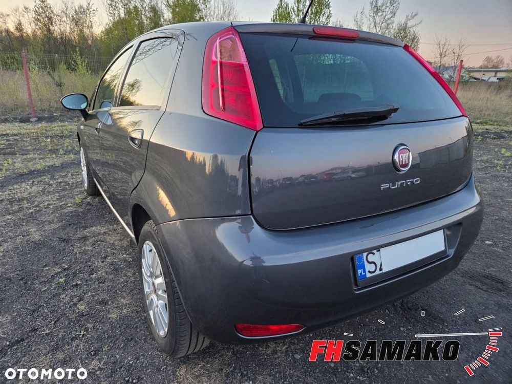 Fiat Punto 1.2 Young - 11