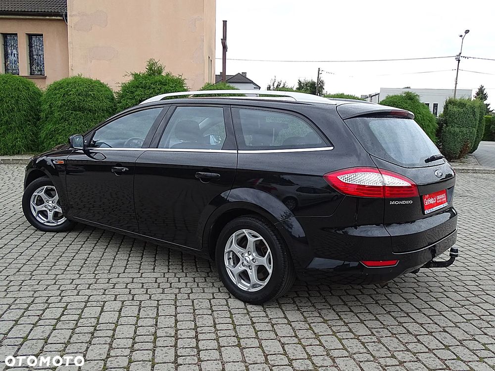 Ford Mondeo 2.0 Titanium - 37