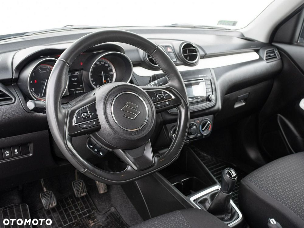 Suzuki Swift - 7