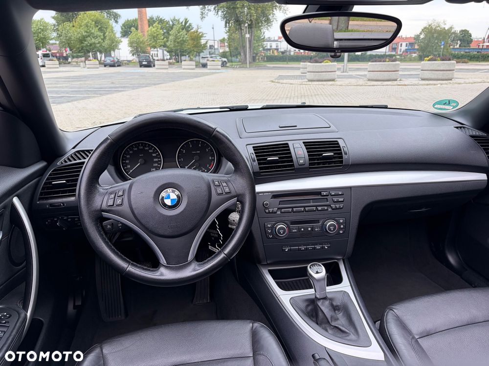 BMW Seria 1 118i - 10