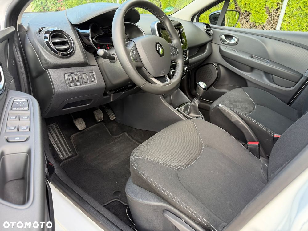 Renault Clio (Energy) TCe 90 Bose Edition - 20