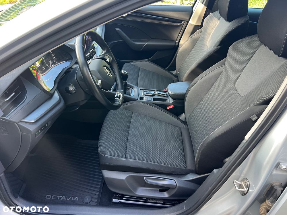 Skoda Octavia 1.5 TSI ACT Ambition - 14