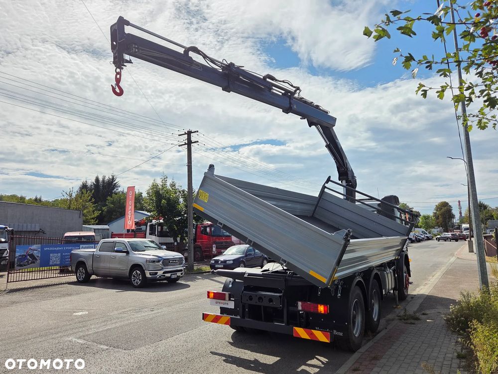 Mercedes-Benz AXOR 2633 6x4 HDS HIAB 122 NOWY KIPER WYWROTKA TYLKO 207.000 km. 330KM EURO 5 - 10