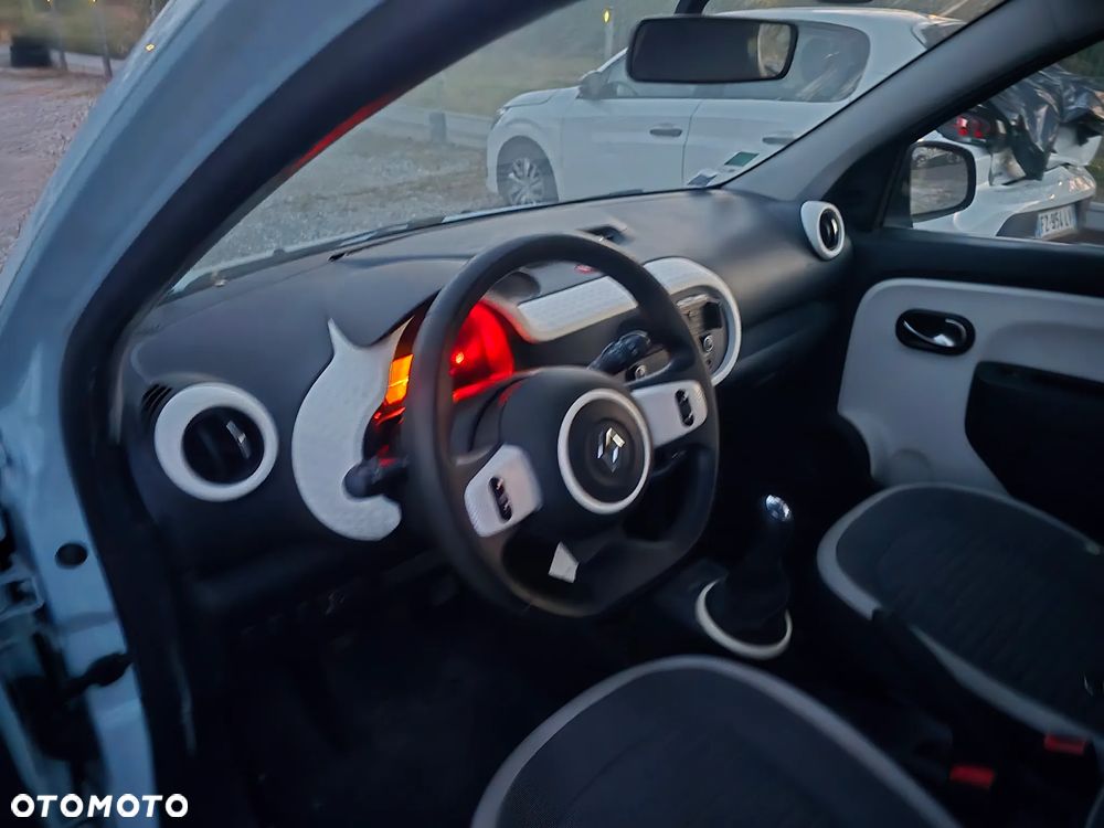 Renault Twingo SCe 70 Start&Stop LIMITED - 8