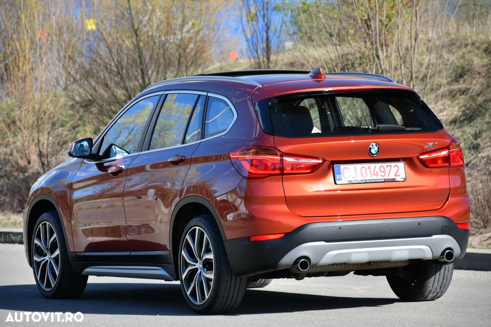 BMW X1 xDrive20i Aut. xLine - 17