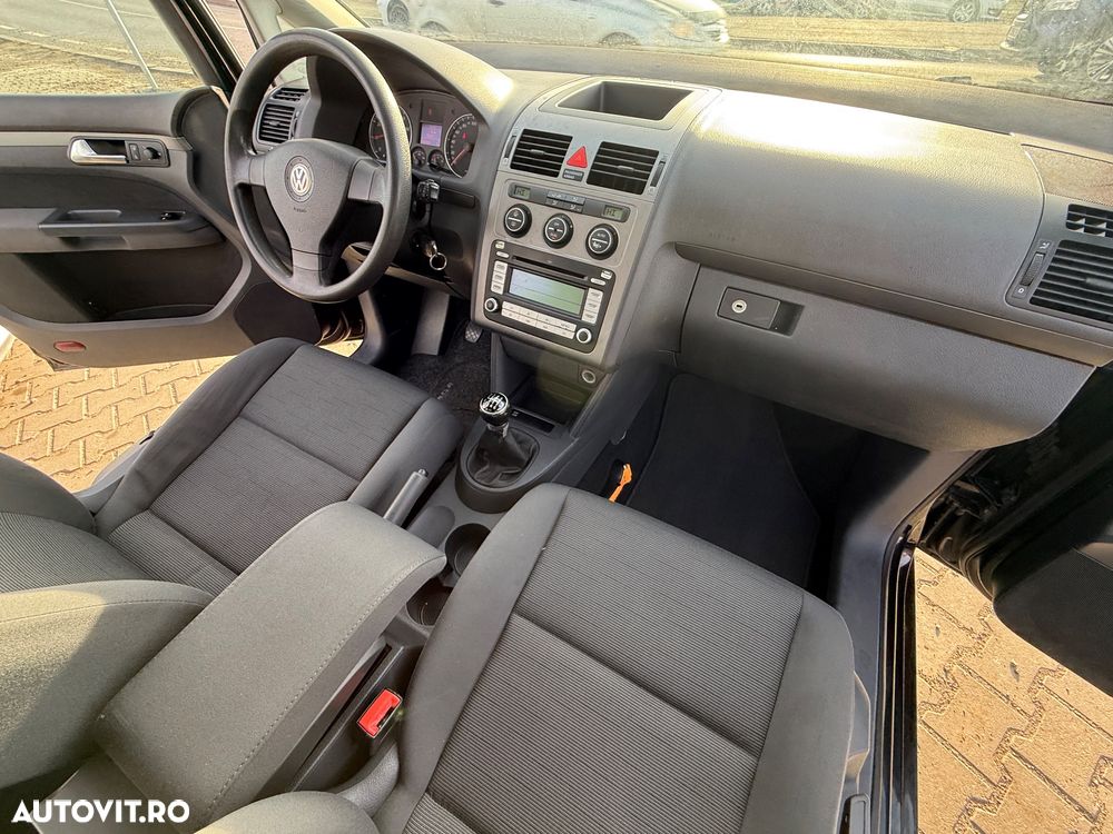 Volkswagen Touran 1.4 TSI Comfortline - 7
