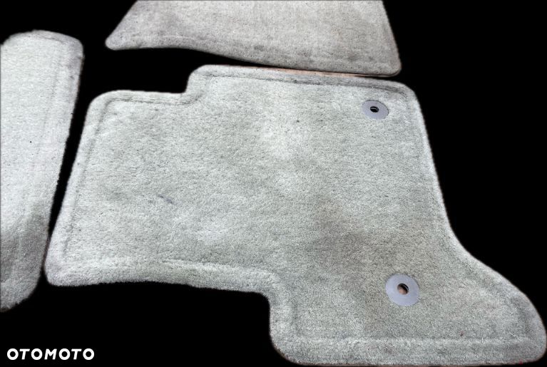 P9 GMC YUKON XL IV 2015 - DYWANIKI PRZÓD TYŁ 5362544 5620546 - 4