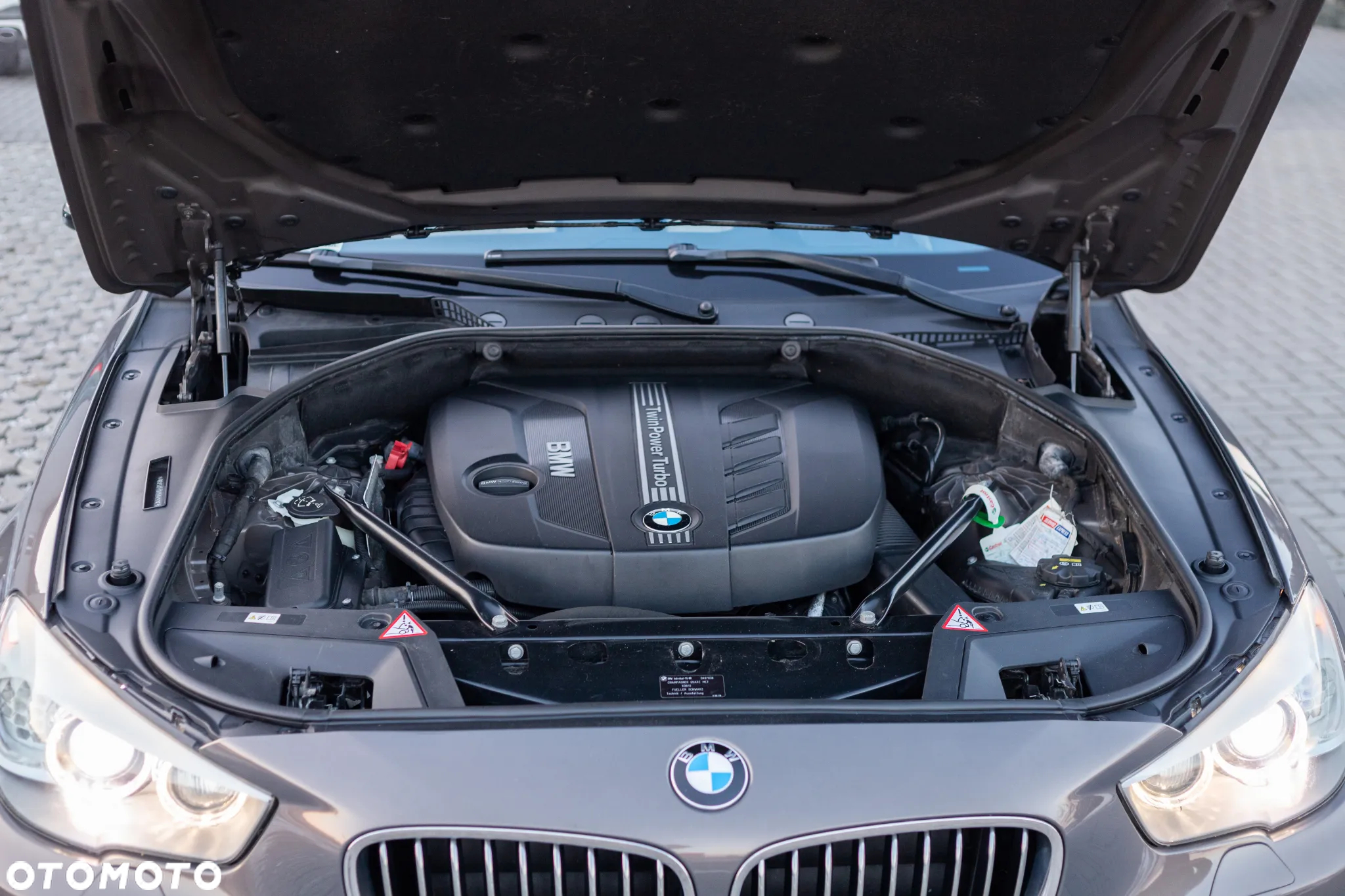 BMW 5GT - 31