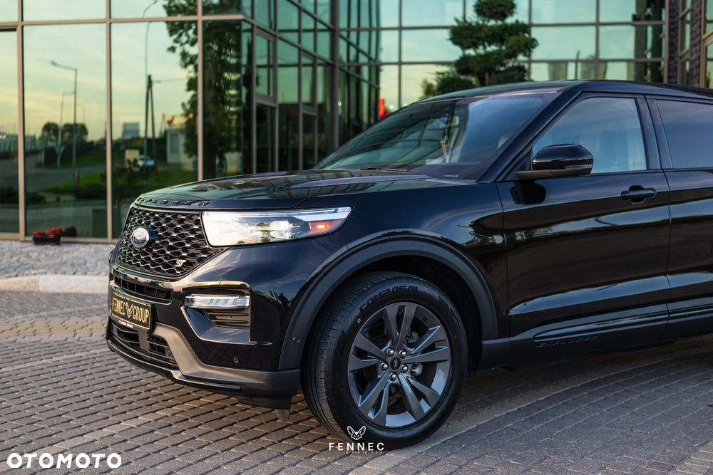 Ford Explorer - 4