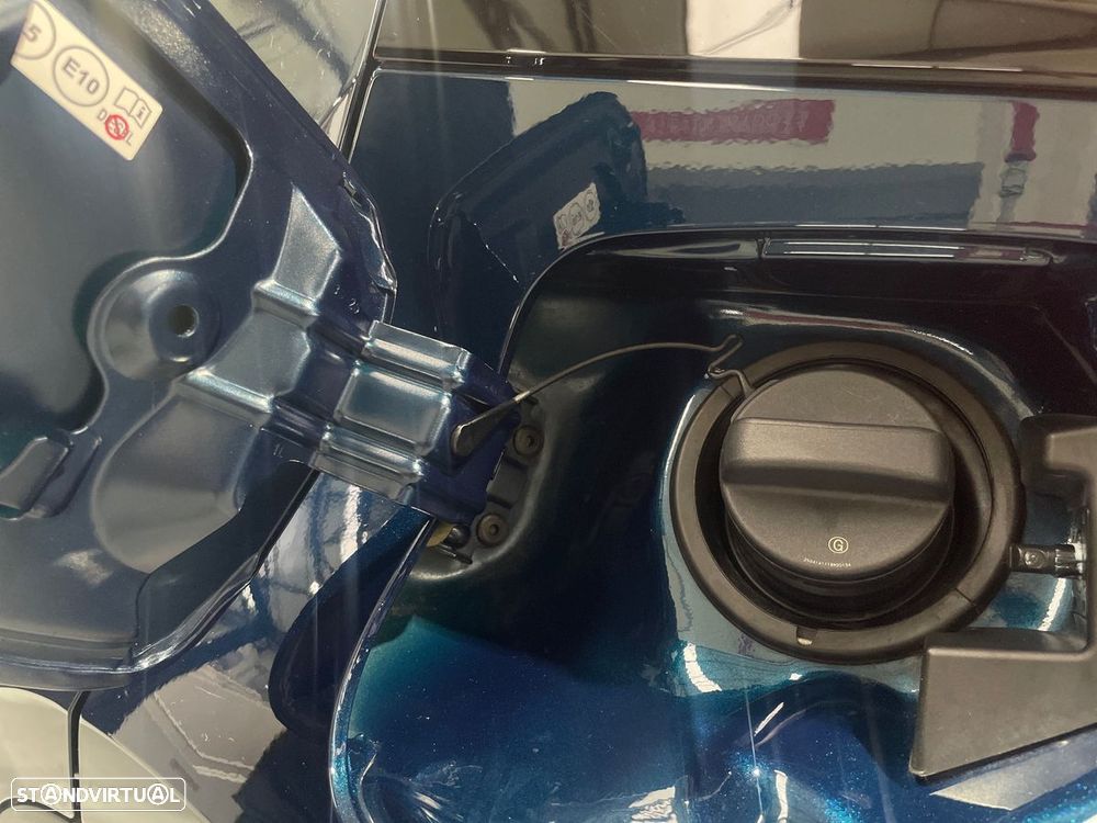 Toyota C-HR 2.0 HDF Plug-in Square Collection - 27