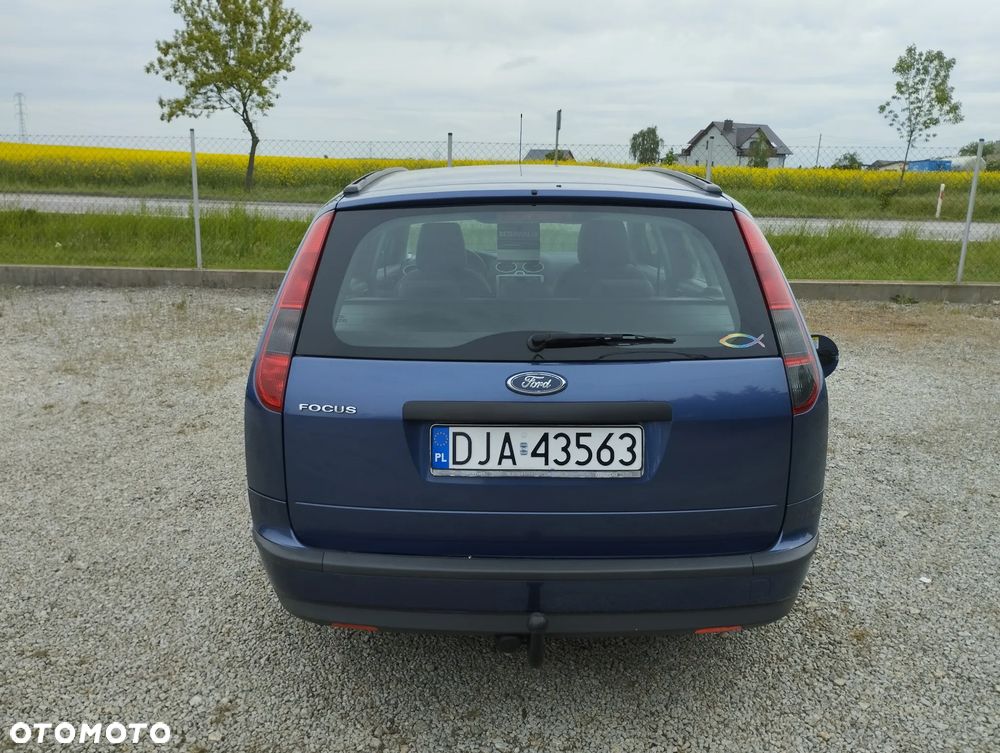 Ford Focus 1.6 16V Fun X - 7