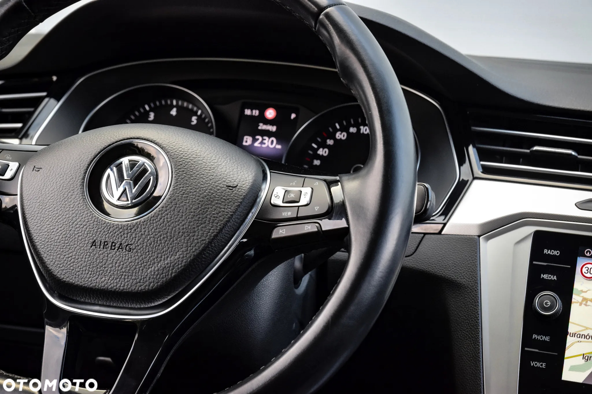 Volkswagen Passat 1.5 TSI EVO Elegance DSG - 31