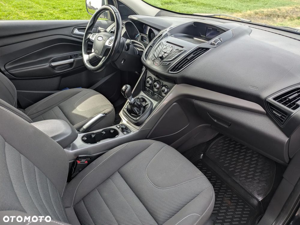 Ford Kuga 2.0 TDCi 2x4 SYNC - 11