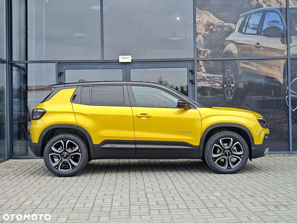 Jeep Avenger 1.2 T3 mHEV Summit FWD eDCT6 - 8