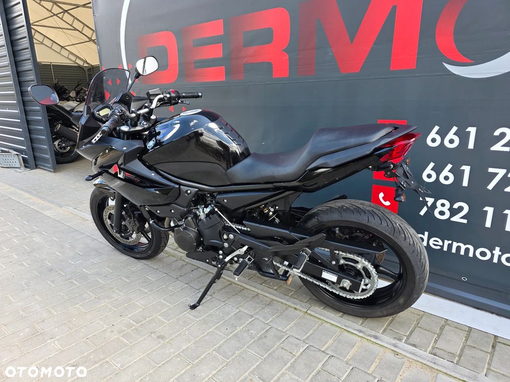 Yamaha XJ - 6