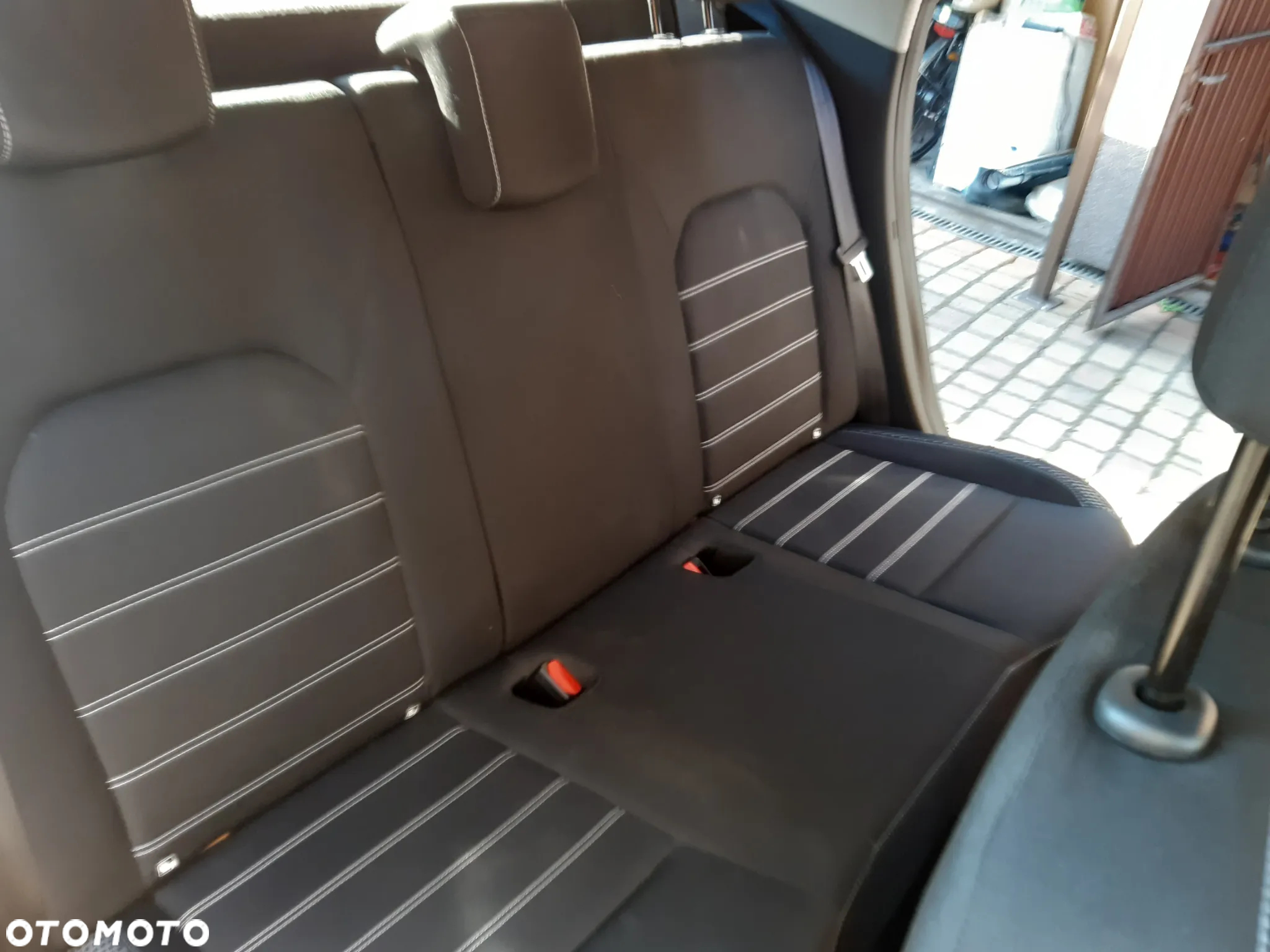 Dacia Duster TCe 100 2WD Prestige - 31