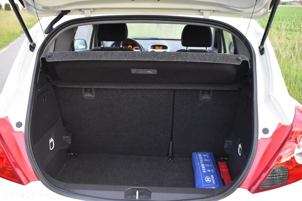 Opel Corsa - 19
