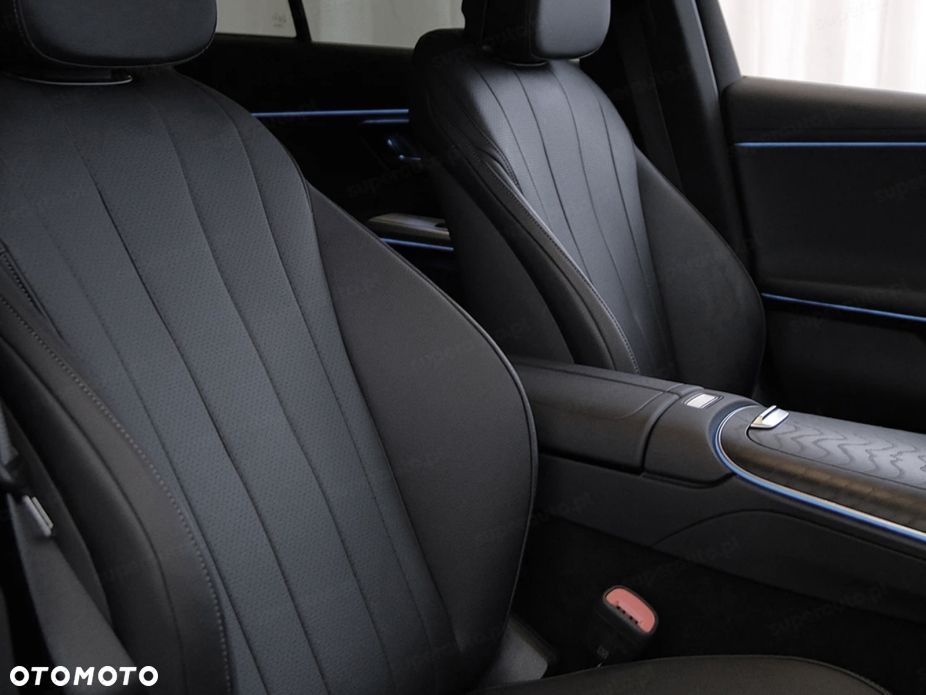 Mercedes-Benz Klasa E 220 d mHEV 4-Matic AMG 9G-Tronic - 7