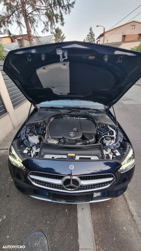 Mercedes-Benz C - 11