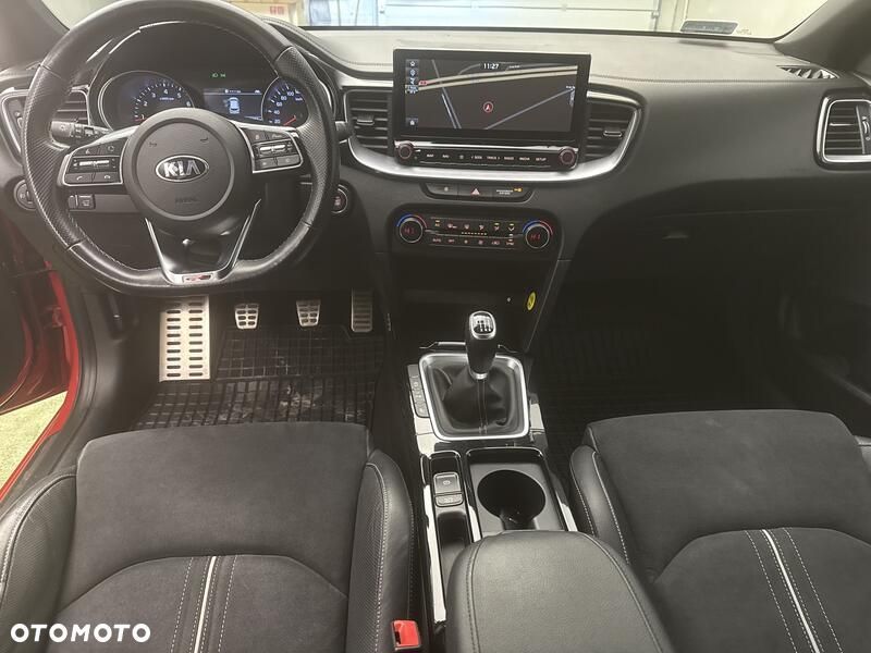 Kia ProCeed 1.4 T-GDI GT Line - 22