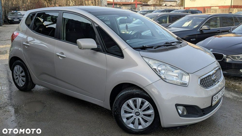 Kia Venga - 4