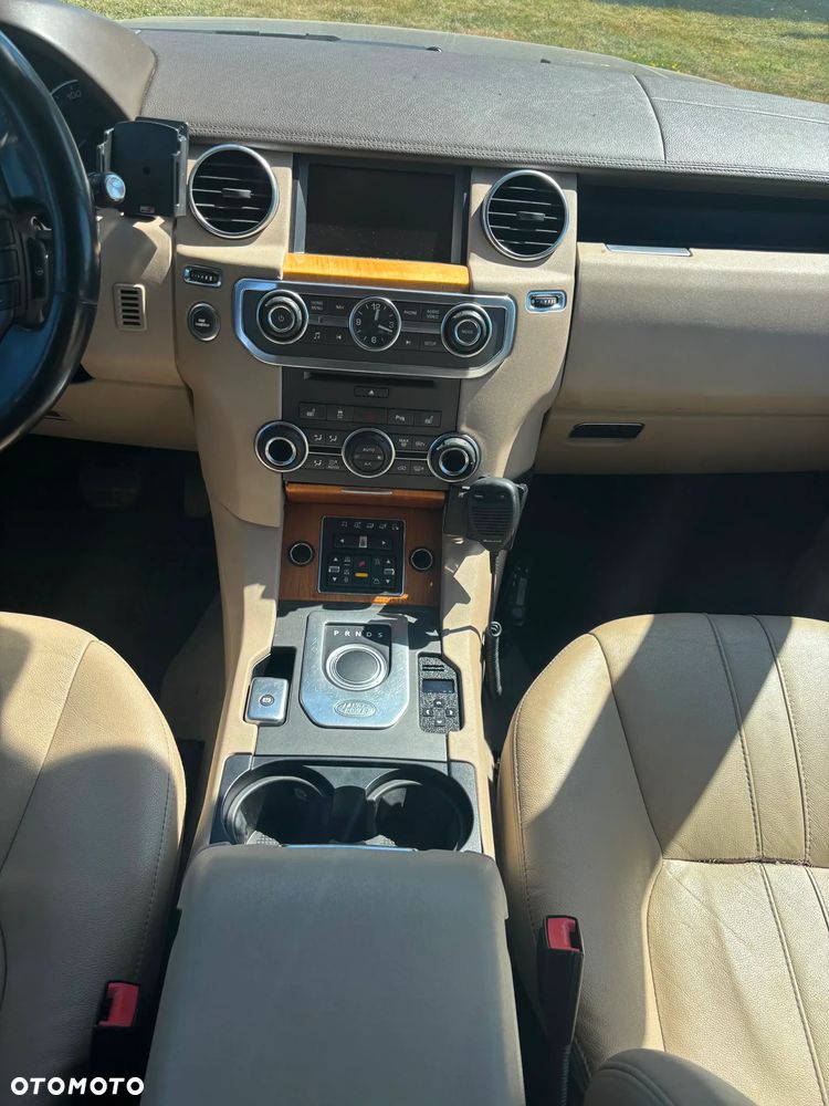 Land Rover Discovery 3.0 TD V6 HSE - 8