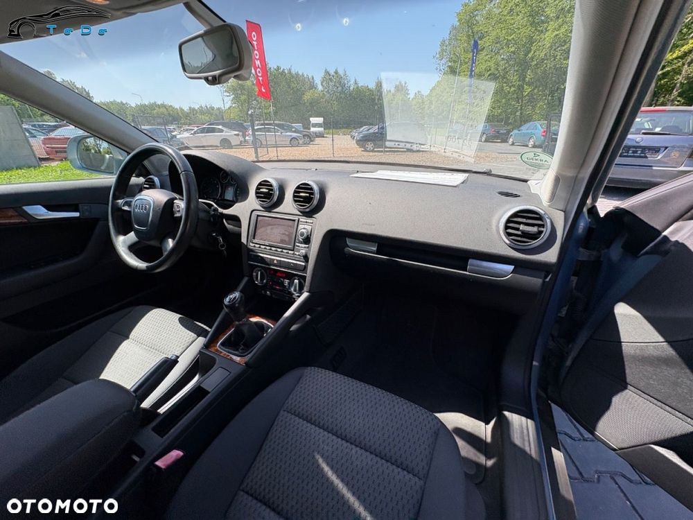 Audi A3 Sportback 1.4 TFSI Ambition - 25