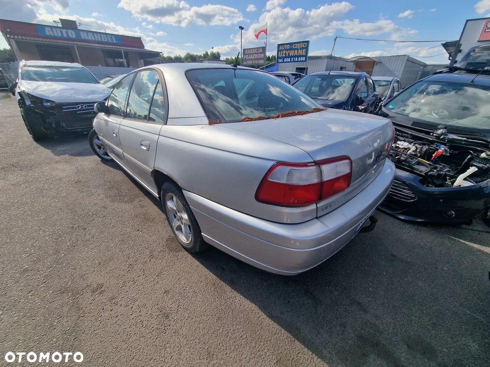Opel Omega 2.5TD 2001r. 106KW Cały na części - 5