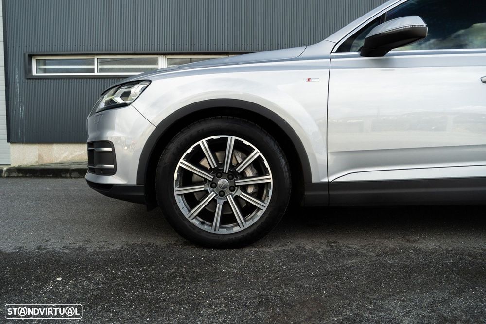 Audi Q7 3.0 V6 TDi quattro S-line Tiptronic - 37