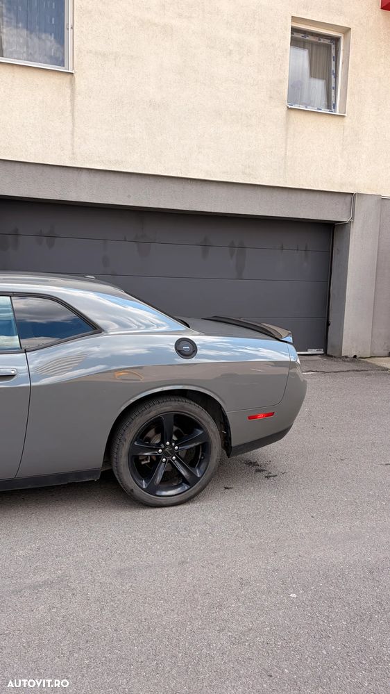 Dodge Challenger Automatik SXT Plus - 6