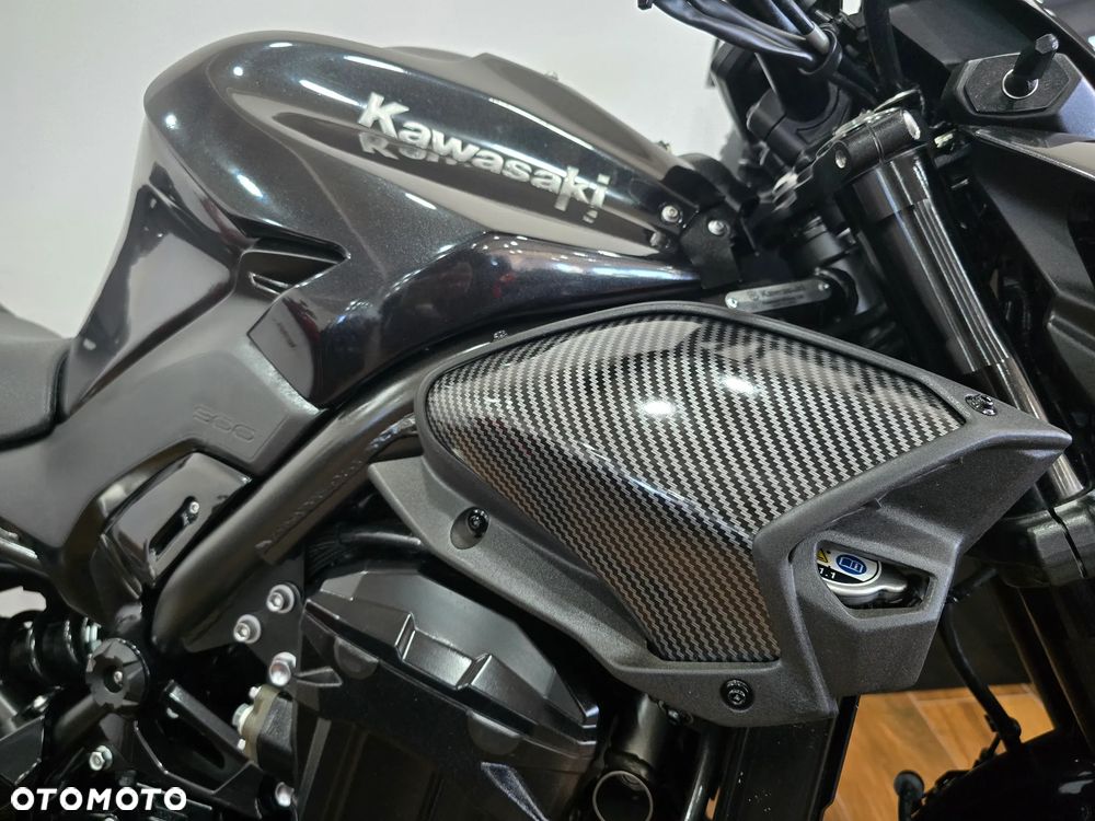 Kawasaki Z - 21