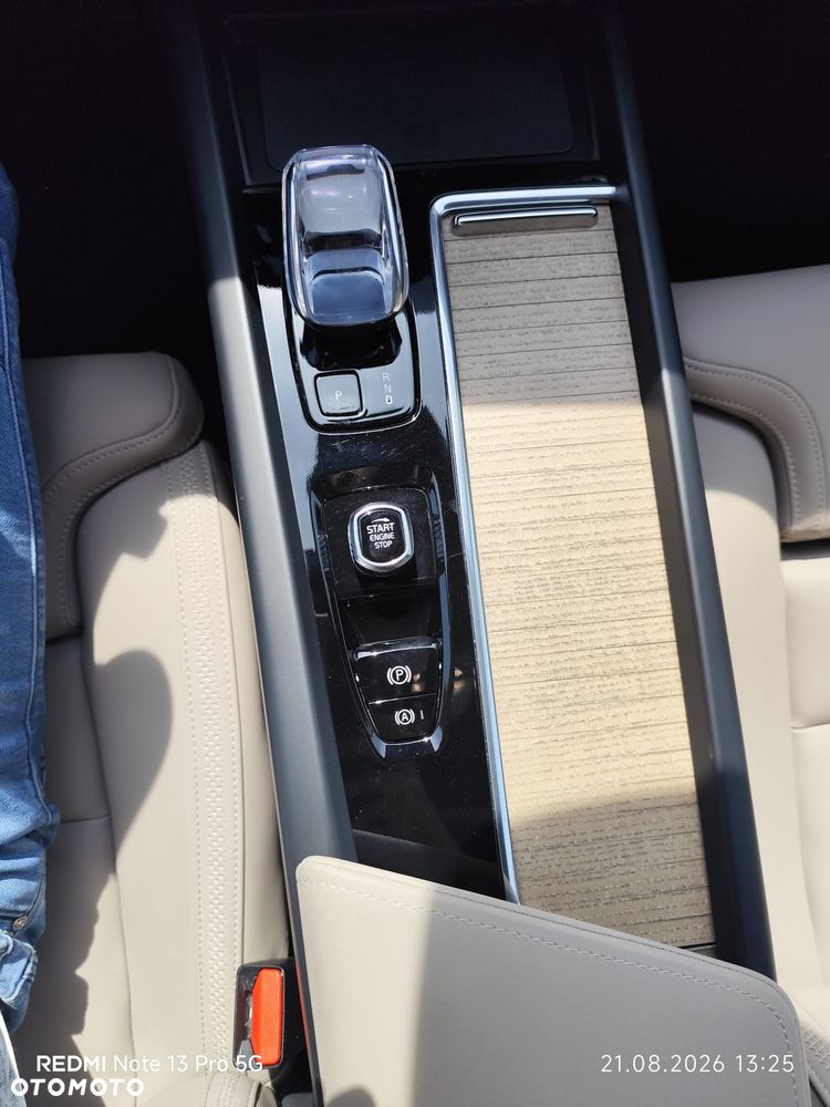 Volvo XC 60 B5 B AWD Ultra Dark - 22