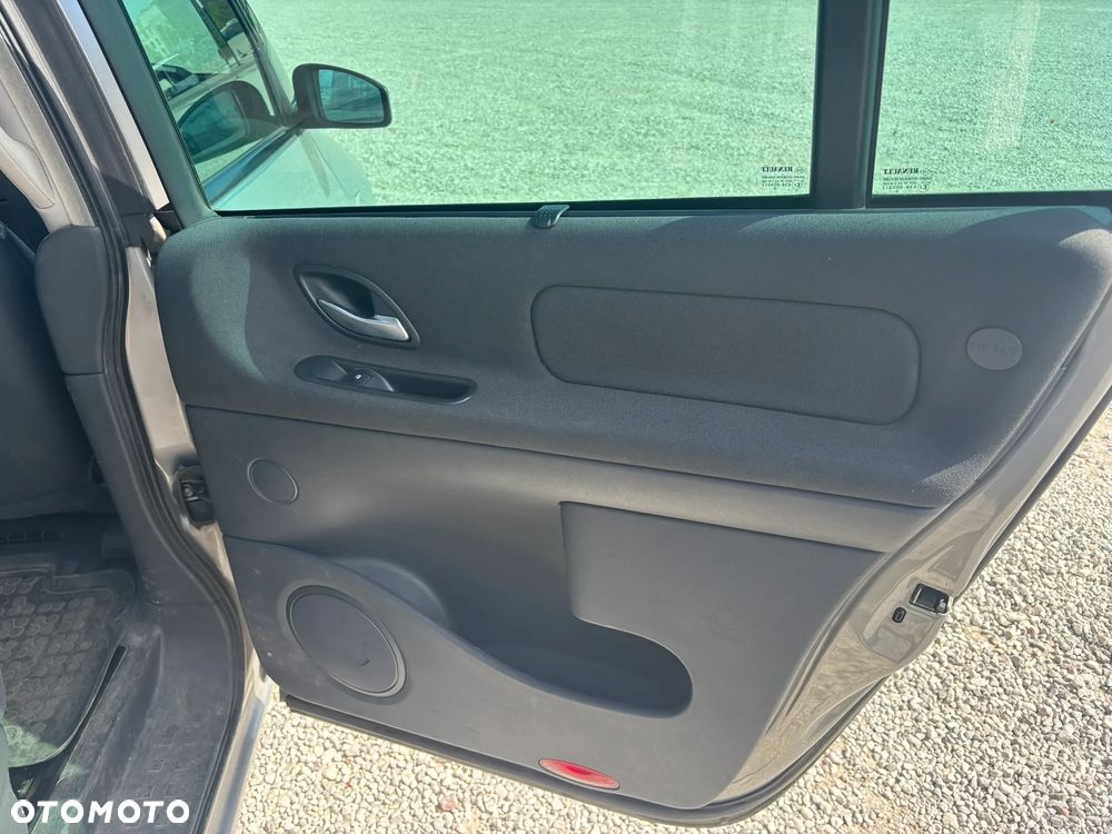 Renault Espace 2.0 16V Voyage - 15