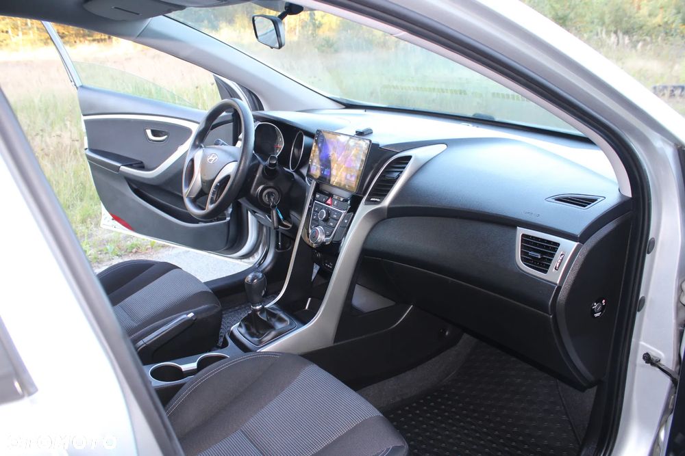 Hyundai i30 1.4 Style - 23