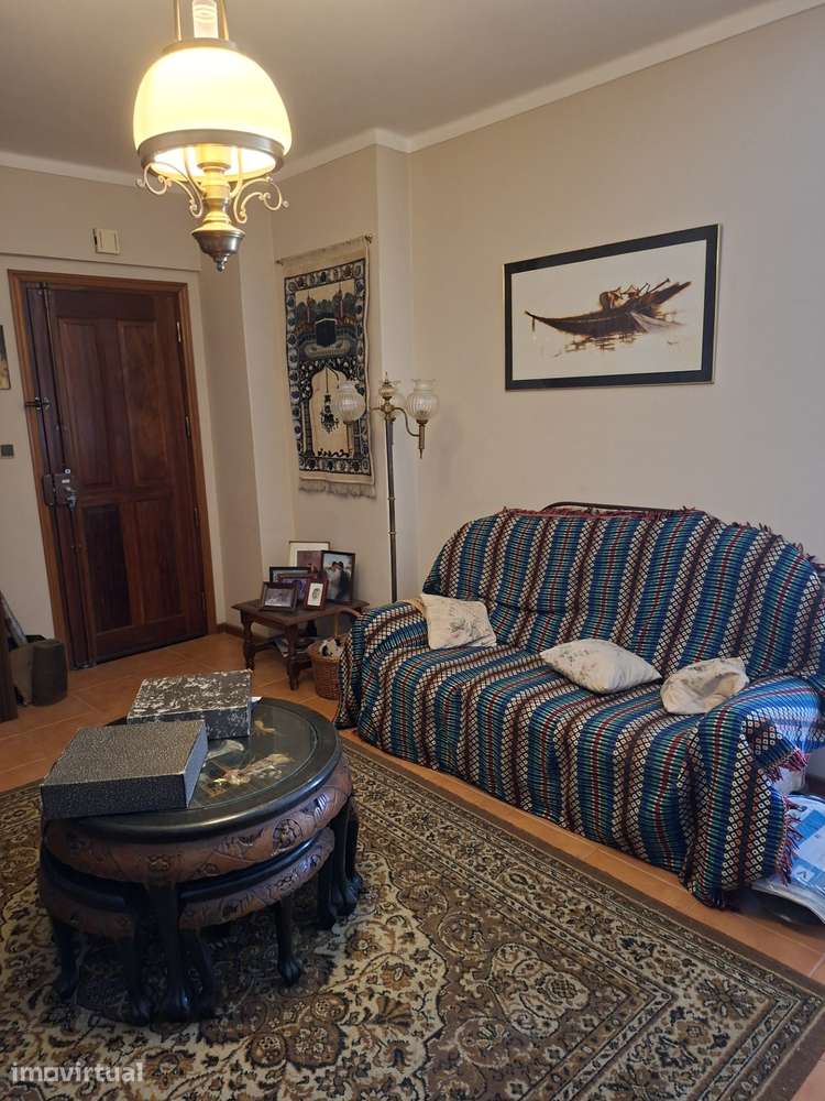 Apartamento T1 em Alcabideche com elevador - Grande imagem: 3/13