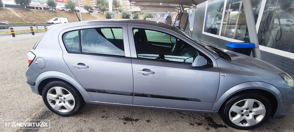 Opel Astra - 3