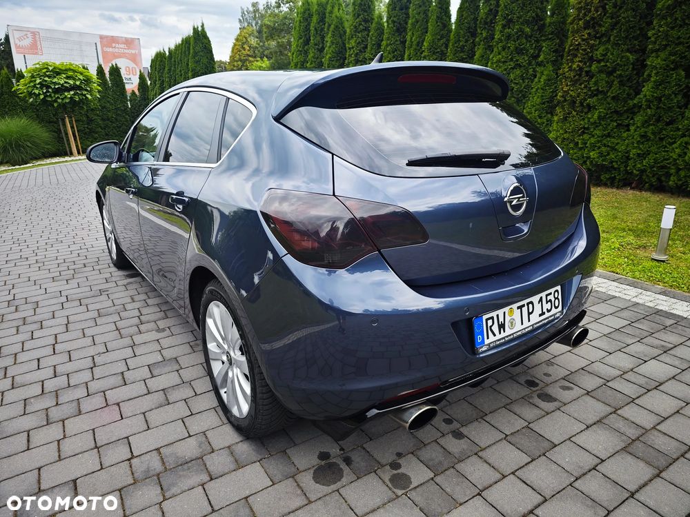 Opel Astra 1.6 Turbo Sport - 8