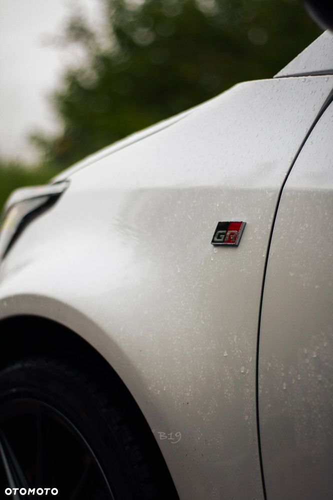 Toyota Yaris 1.8 GRMN - 12